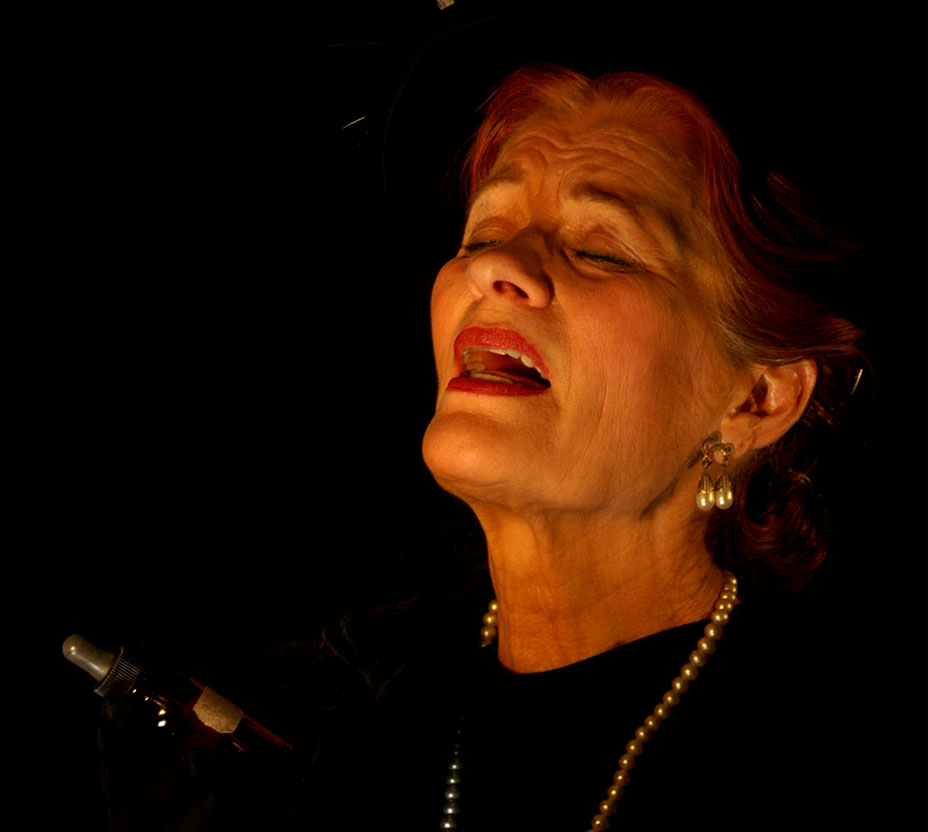 Candles in the Window Belleherst Production